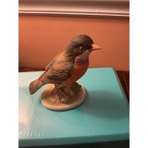 Lefton China Robin Figurine KW 6609 Hand Painted Porcelain Bird Japan Vintage